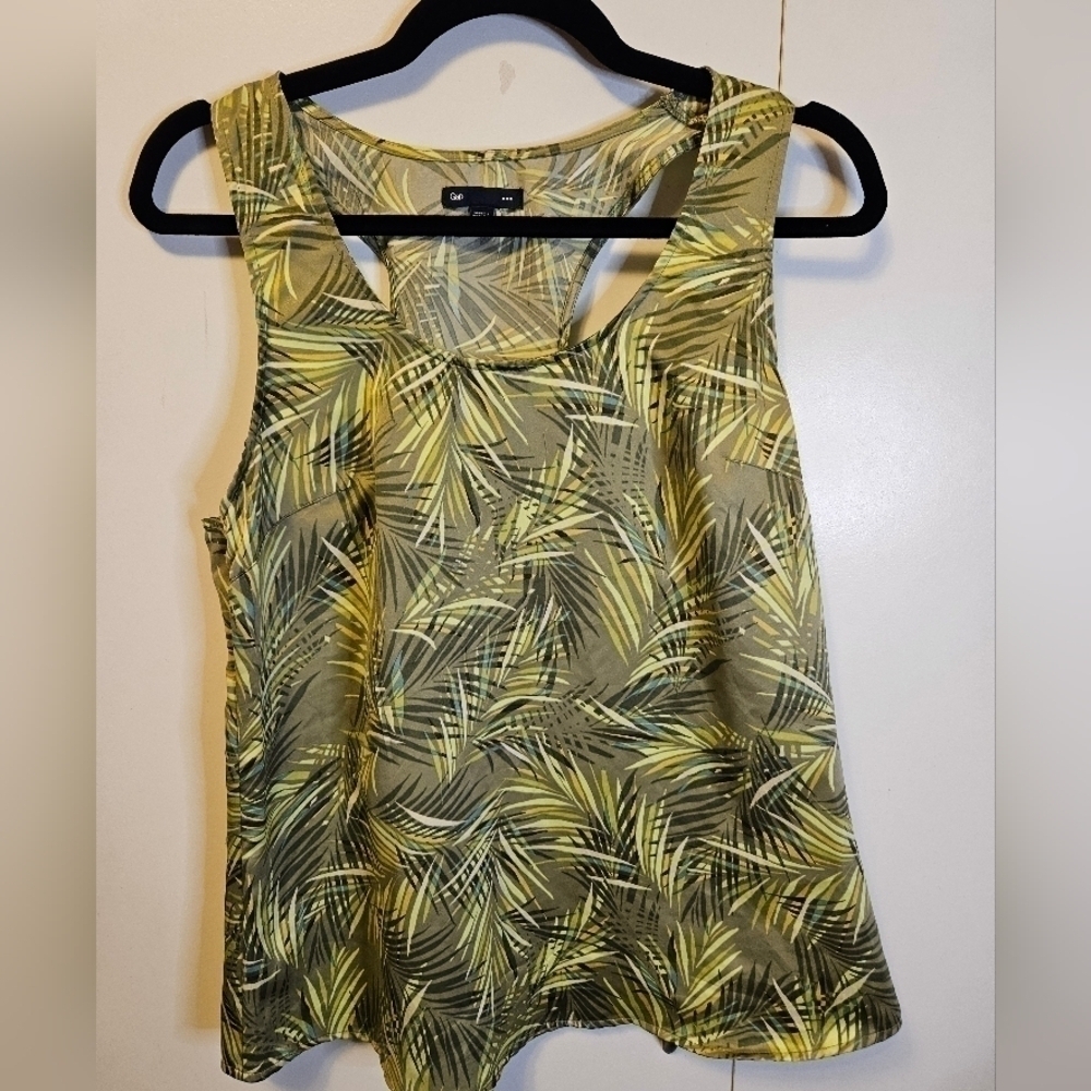 ❣️Final Drop❣️ GAP Women's Size Medium Tropical Tank Top